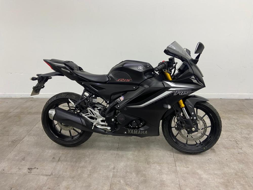 motoUsada-yamaha-r-15
