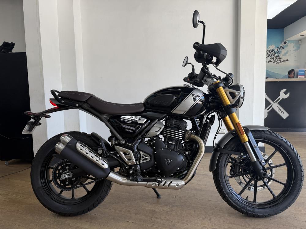 motoUsada-triumph-scrambler-400-x