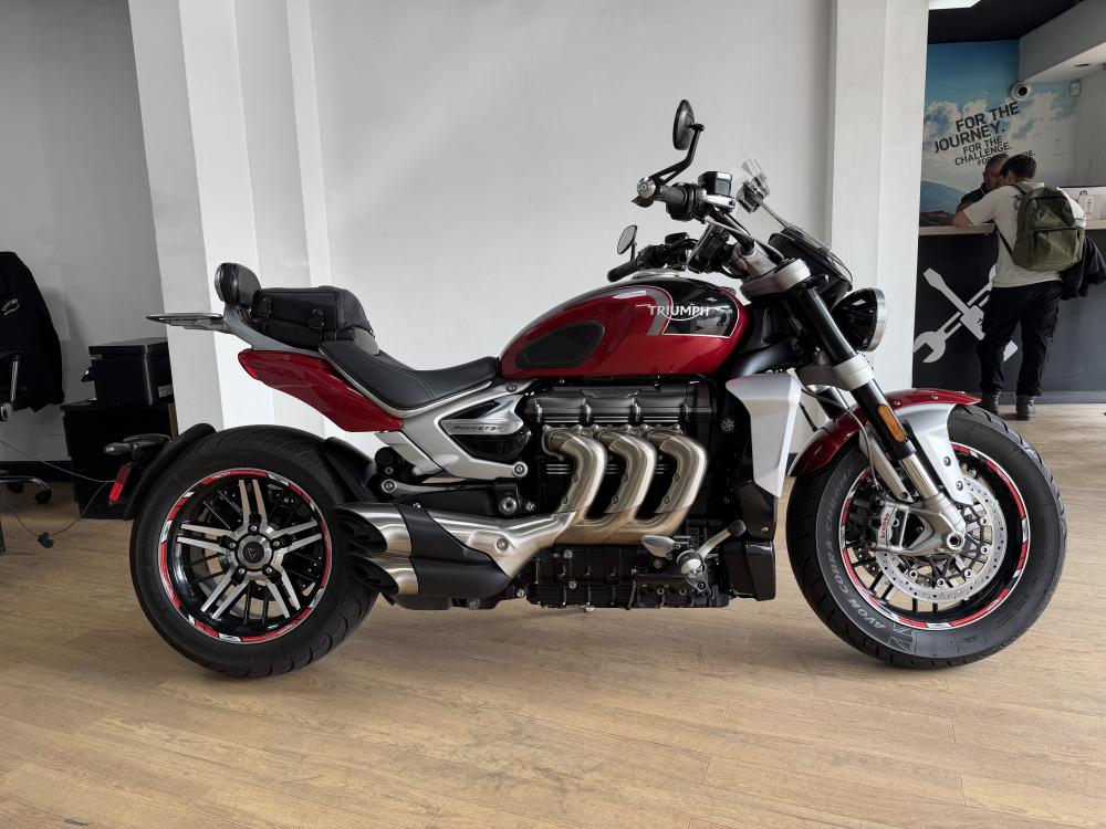 motoUsada-triumph-rocket-3-gt
