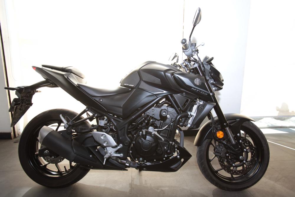 motoUsada-yamaha-mt-03